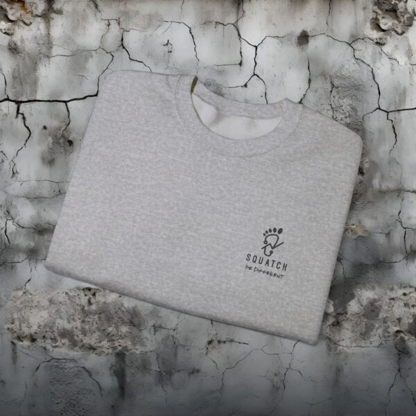 Logo Crewneck Sweatshirt – Lights - Image 11